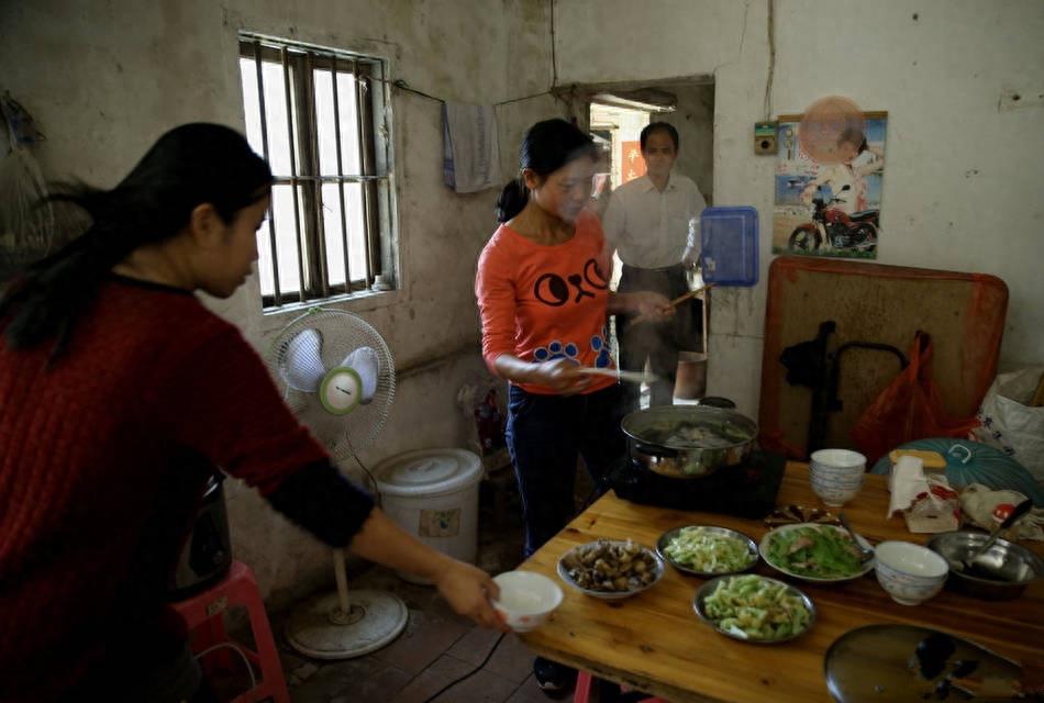 实拍:嫁入中国农村的越南新娘,家庭美满生活幸福