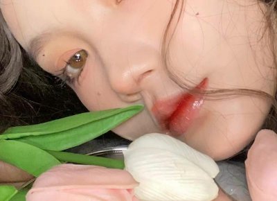 ​带点小套路的情话（┍草莓味的告白）
