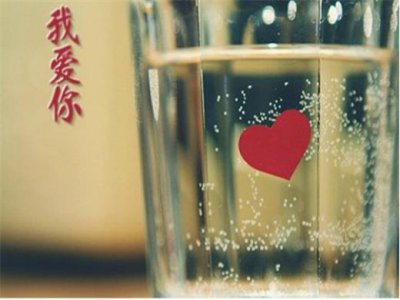 ​qq空间说说伤感带图片大全？ QQ空间
