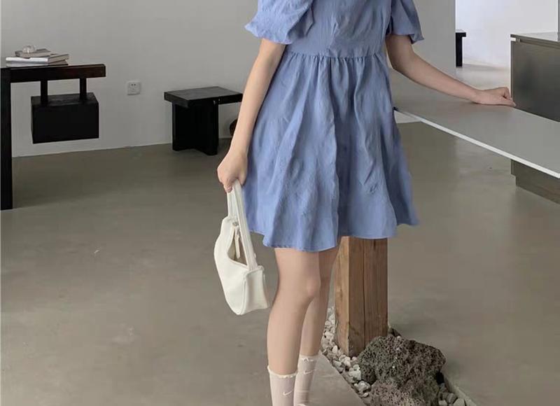 一个人旅行散心的心情文案