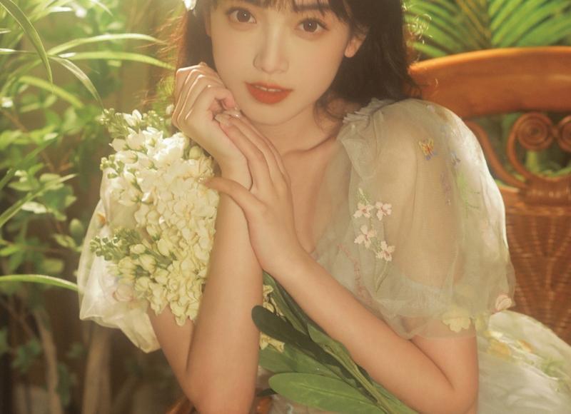 抖音吃龙虾套餐文案（抖音中吃超大龙虾的视频是真的吗）