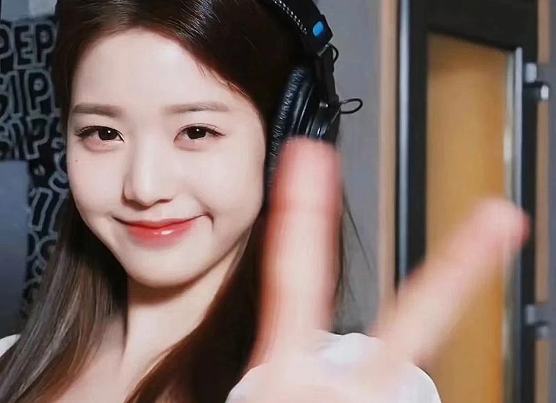 qq唯美爱情个性签名[24句]