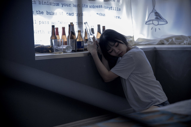 心里难受说说带图片